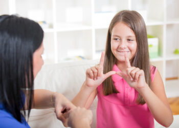 Las madres de quienes no pueden oír
