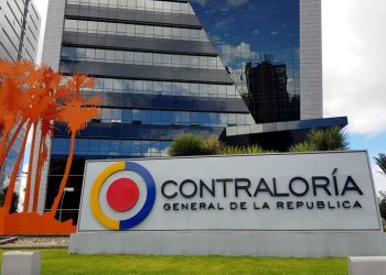 Contraloría indaga en qué se gastaron $200 billones del sector salud entre el 2020 y el 2022